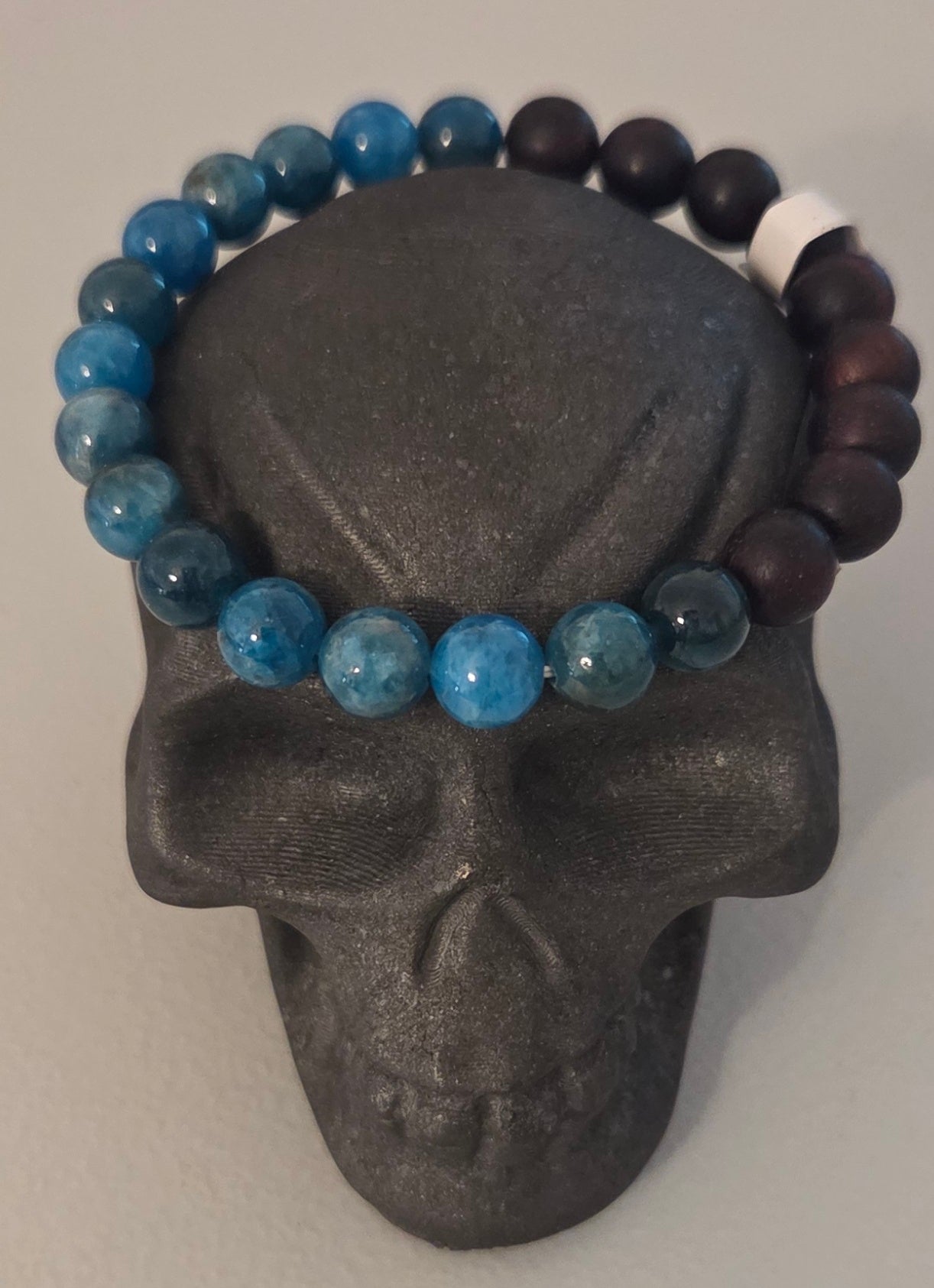 Blue Apatite and Agarwood beaded bracelet